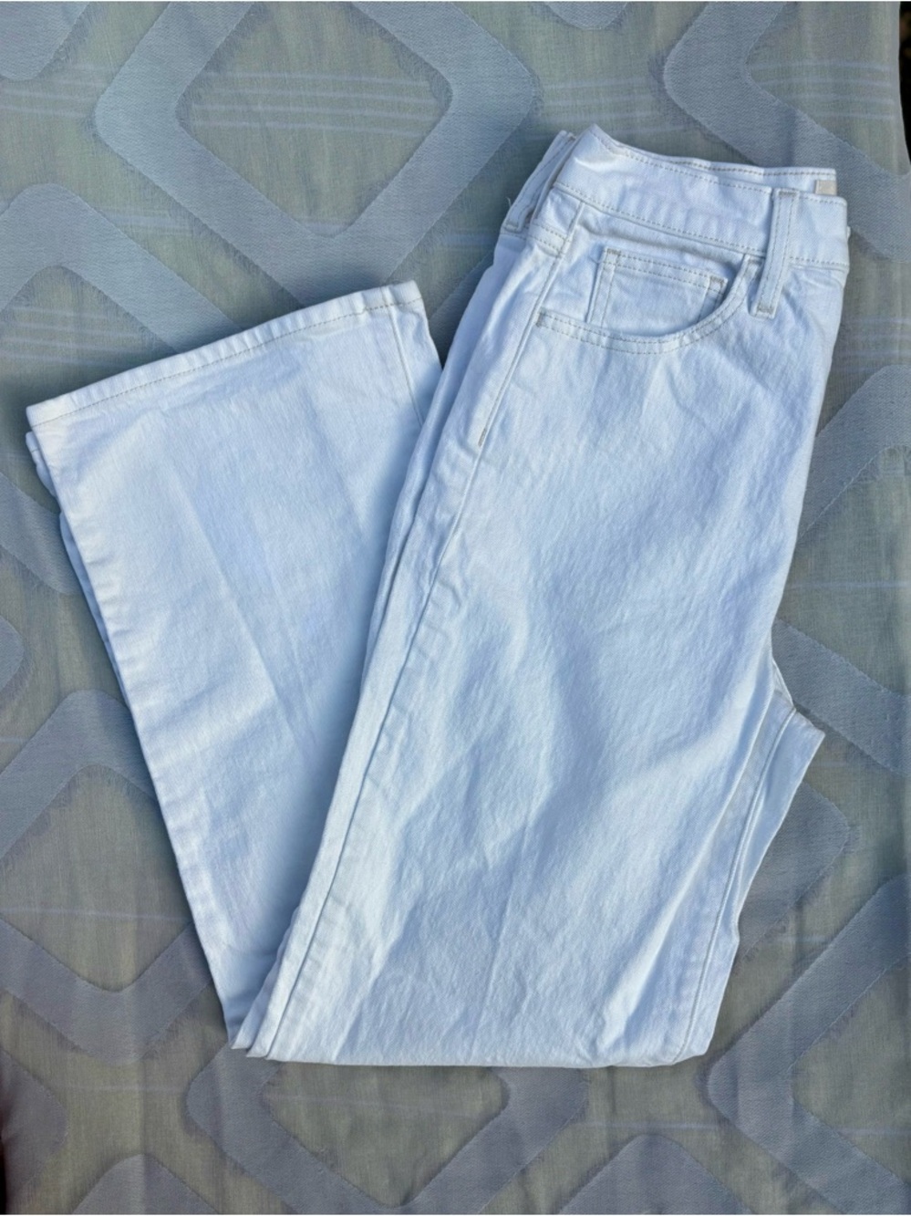 Universal Thread High Rise Wide Leg White Denim Jeans Size 6R NWOT - Picture 13 of 16